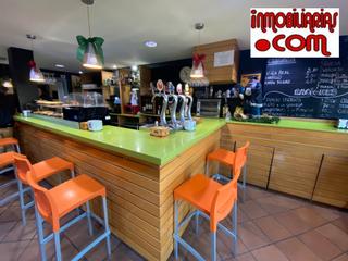Local commercial  Antonio trueba hiribidea. Local en venta en antonio trueba hiribidea