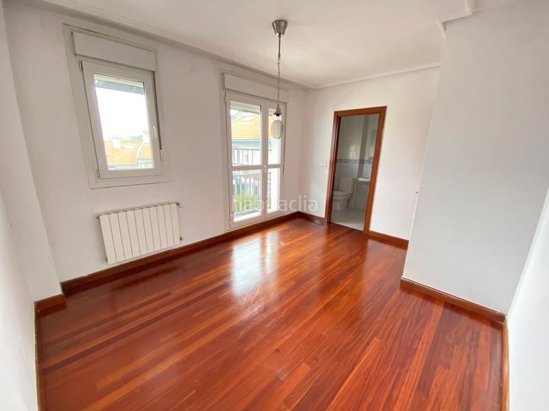 Foto 50100976-5230-4519-953a-490e9938a4bf. Semi detached house with heating parking in Cotolino Castro - Urdiales