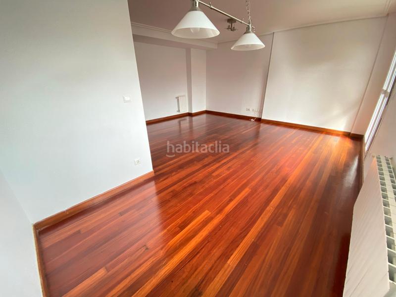 Foto c199160e-20c2-4e15-b955-41ee71b298b6. Semi detached house with heating parking in Cotolino Castro - Urdiales