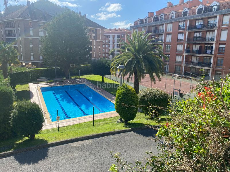 Foto caf7df3b-ac40-4a6c-963e-10177b745883. Àtic amb calefacció piscina a Brazomar Castro - Urdiales