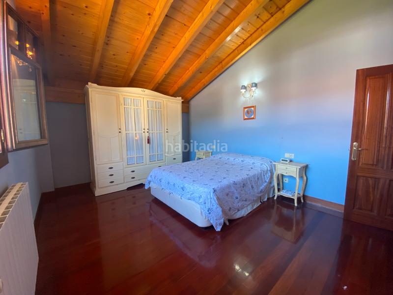Foto 2c2f64b1-01c5-4e07-a0e5-be0cff7a0d98. Chalet mit parking in Samano Castro - Urdiales
