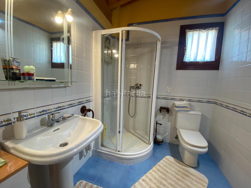 Foto 96a684cb-332e-4fe9-b0d9-71cde4893688. Chalet mit parking in Samano Castro - Urdiales