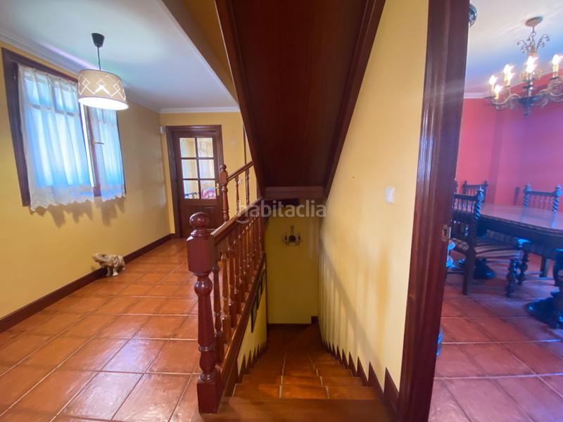 Foto 3f0bdc29-5aab-4c36-b822-c3d496442a4d. Chalet with parking in Samano Castro - Urdiales