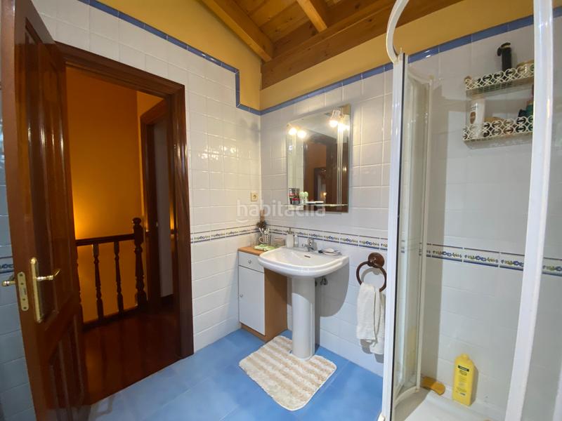 Foto 48d544ca-6aac-45ff-ae1d-79287addea56. Chalet with parking in Samano Castro - Urdiales