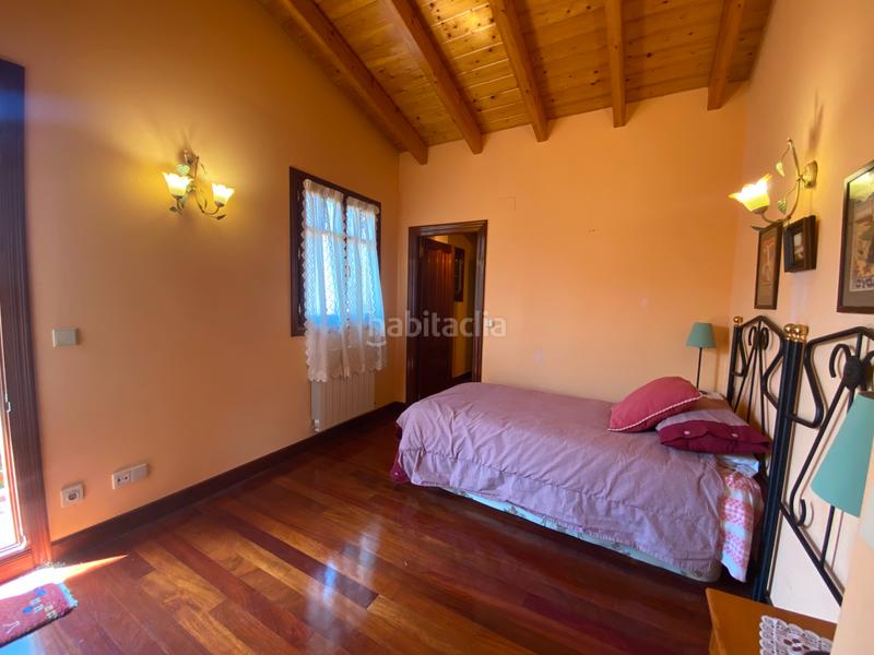 Foto 8b863cb7-b888-4155-928b-53d06c53f23e. Chalet con parcheggio in Samano Castro - Urdiales