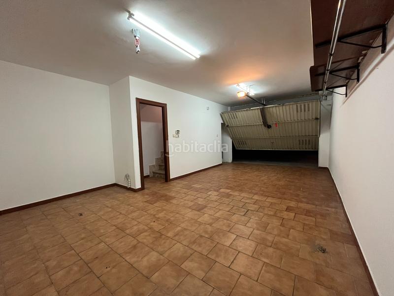 Foto 273f578d-ddfa-4349-8b47-bb8c81de2dc5. Casa pareada en barrio mioño 30b chalet esquinero con jardin en mioño en Castro - Urdiales