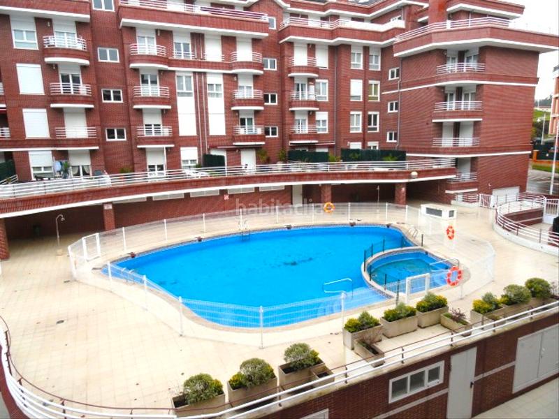 Foto c3a92064-65b4-4644-9975-19e00a2ce365. Piso en Cotolino Castro - Urdiales