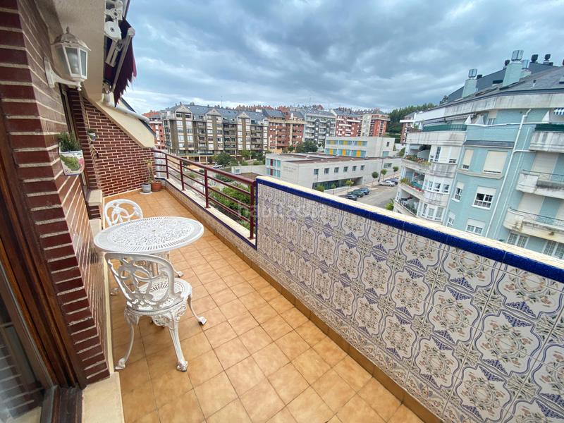 Foto 6b0d00b6-a75a-44dc-a8fc-33062916c3ee. Attique avec chauffage parking piscine dans Cotolino Castro - Urdiales