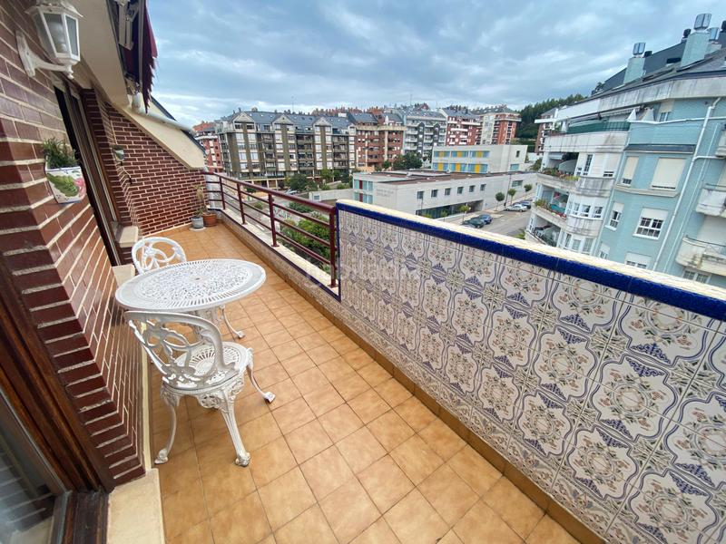 Foto 47dec69c-7426-4bbb-a8df-058a6f693a62. Penthouse with heating parking pool in Cotolino Castro - Urdiales
