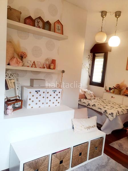 Foto b8aa8c34-6fc0-476c-8ff1-597a216c1674. Semi detached house with fireplace heating parking pool in Castro - Urdiales