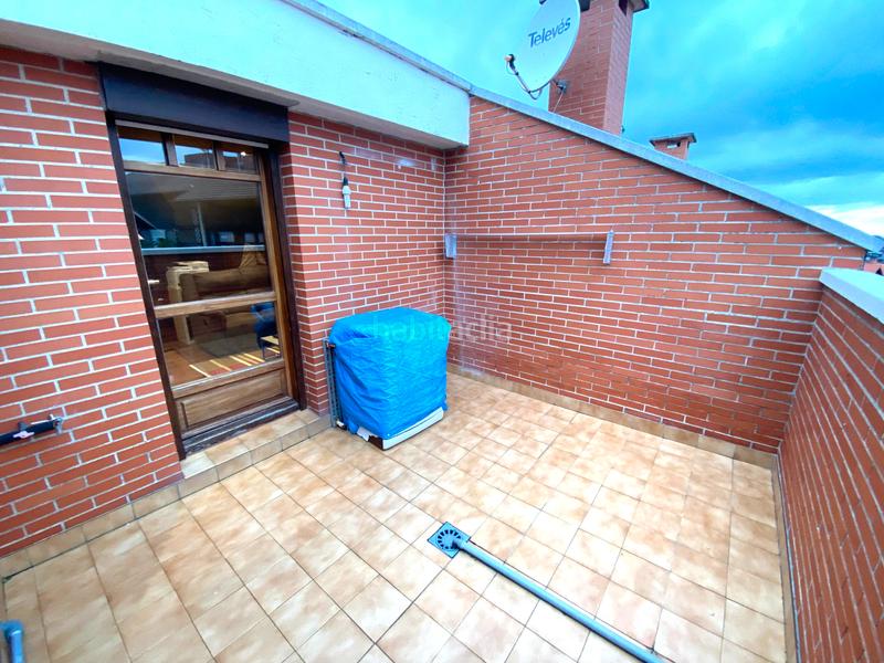 Foto 299a0218-c549-407a-852a-4f1a85e7f14a. Casa a schiera con camino riscaldamento parcheggio in Castro - Urdiales