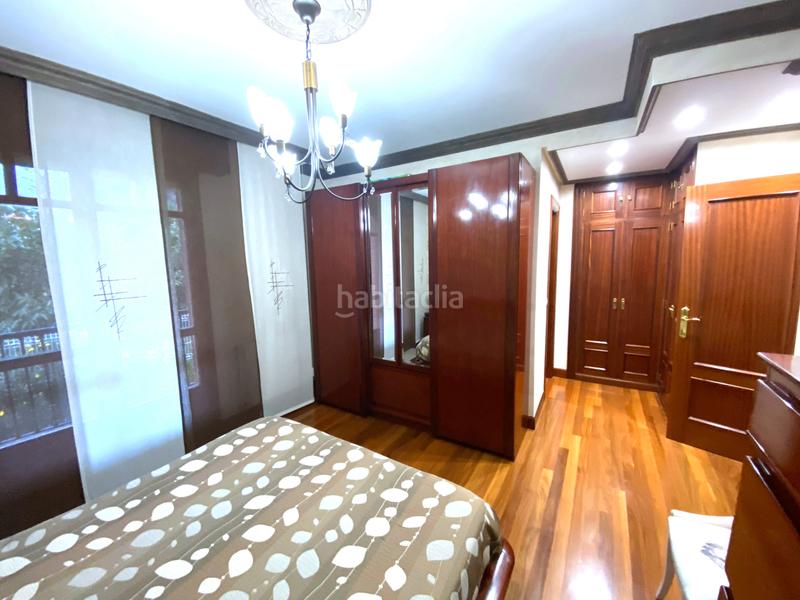 Foto e74a3d23-c6d0-41d9-b374-dddefbb1a742. Casa a schiera con camino riscaldamento parcheggio in Castro - Urdiales