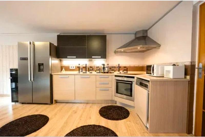 Foto 4518923a-8fca-4b9e-8cbd-e20dbfe4e9a1. Chalet with fireplace heating parking pool in Cotolino Castro - Urdiales