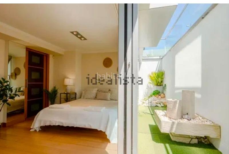 Foto cf1c2a25-d281-46cb-a3a3-55407b048a6b. Chalet with fireplace heating parking pool in Cotolino Castro - Urdiales