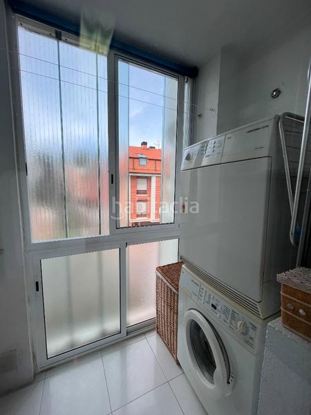 Foto 9a2e9b0e-90d5-4f99-ad4f-e310a80c2276. Appartement dans calle padre basabe 13 dans Playa Ostende Castro - Urdiales