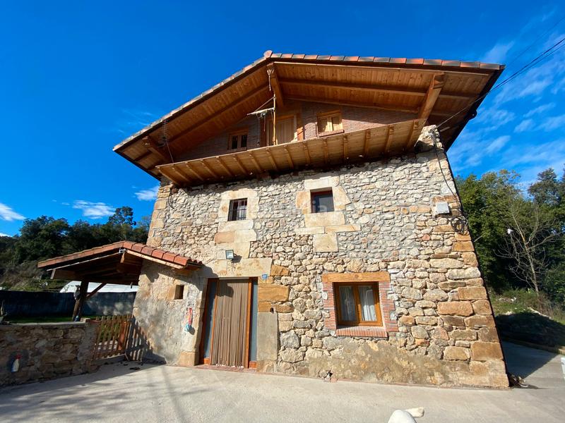 Foto 1a2ffd8e-f404-493d-bf3a-f0dac6a6a4f6. Xalet a barrio sámano-helguera 185 a Samano Castro - Urdiales