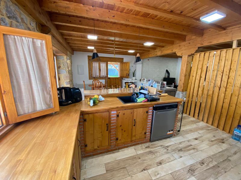 Foto d784854e-6d0e-467b-9d0b-3dacd1b5825e. Xalet a barrio sámano-helguera 185 a Samano Castro - Urdiales