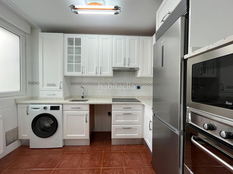 Foto 0ae9b183-58fb-4c2f-b0a8-ac81ec6d1bc0. Pis amb aparcament a Playa Ostende Castro - Urdiales