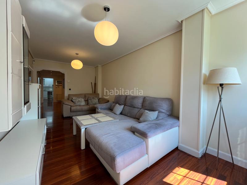 Foto 5fb57636-a498-4898-bb18-fbd5bb3ed8a1. Pis amb aparcament a Playa Ostende Castro - Urdiales