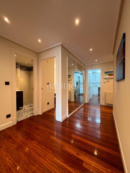 Foto 706bb626-87a5-4b65-98e9-273d22d1b0b3. Pis amb aparcament a Playa Ostende Castro - Urdiales