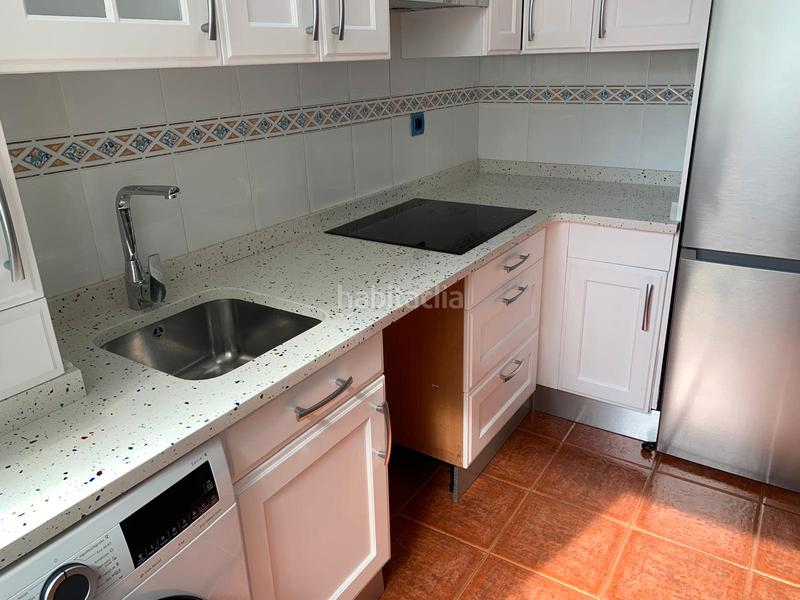 Foto 7972ed52-fd5c-48a8-ad2e-0d5476f67215. Pis amb aparcament a Playa Ostende Castro - Urdiales