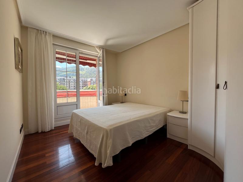 Foto 7b12a891-6e10-43ea-9a72-3e489187b75d. Pis amb aparcament a Playa Ostende Castro - Urdiales