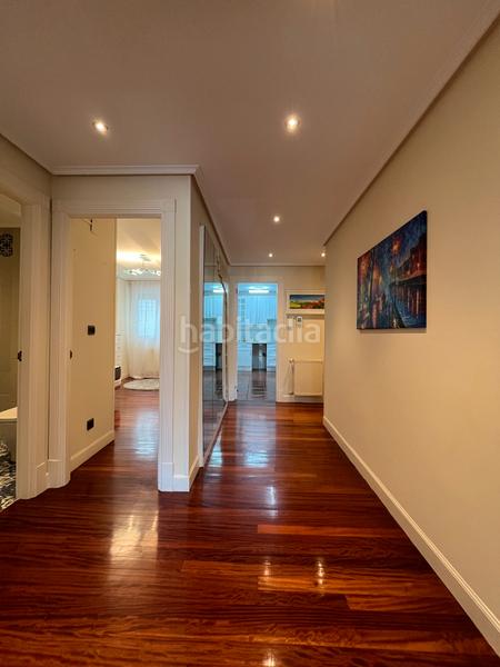 Foto 83eaa80d-067b-4c36-a0f9-cbedaa6b213b. Pis amb aparcament a Playa Ostende Castro - Urdiales