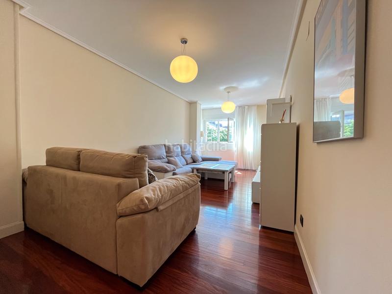 Foto c00a84fe-de0c-4a86-b3b4-abdf6272e3a1. Pis amb aparcament a Playa Ostende Castro - Urdiales