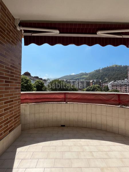 Foto c0fffd25-8fc9-435e-9e6e-0917c9f0ae10. Pis amb aparcament a Playa Ostende Castro - Urdiales