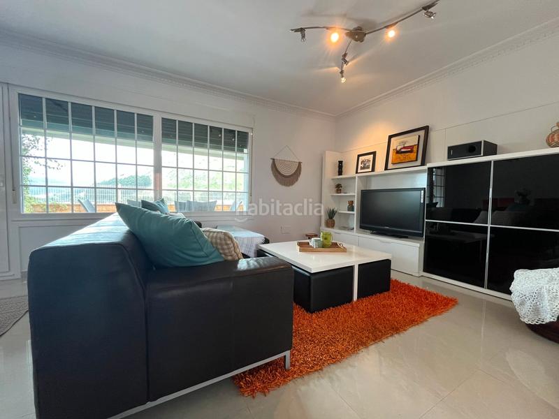 Foto 1af1c982-e09f-4bf2-bf3e-57c47bd1f039. Casa adossada amb calefacció a Samano Castro - Urdiales