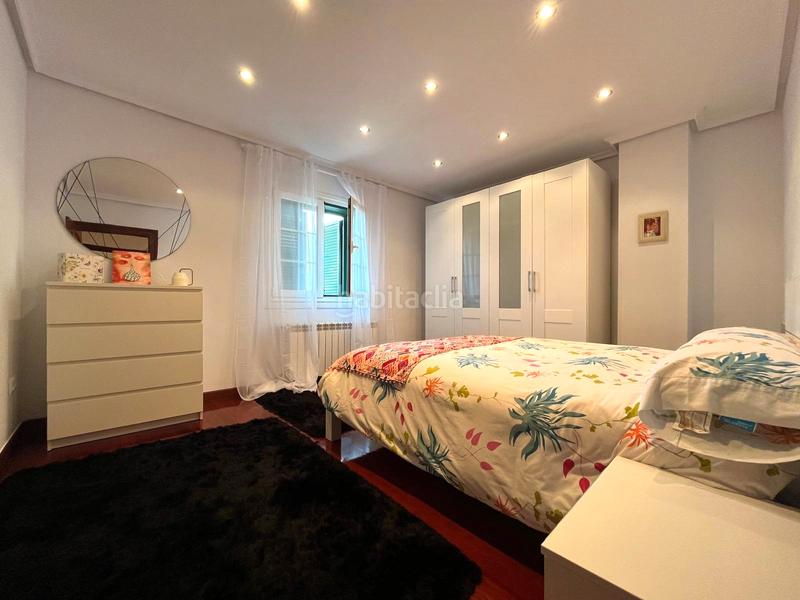 Foto 20a5113c-9da1-4b5a-b7d8-db8a7a262c29. Casa adossada amb calefacció a Samano Castro - Urdiales