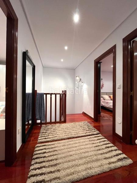 Foto 2539a9d1-5a61-43f0-ad99-5796dddb53a8. Casa adossada amb calefacció a Samano Castro - Urdiales