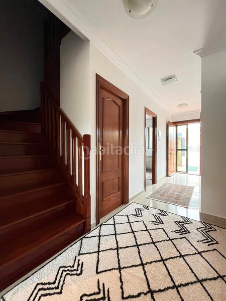 Foto 5505fbe8-cc36-4e2e-b1dc-36c06c8fa2c2. Casa adossada amb calefacció a Samano Castro - Urdiales