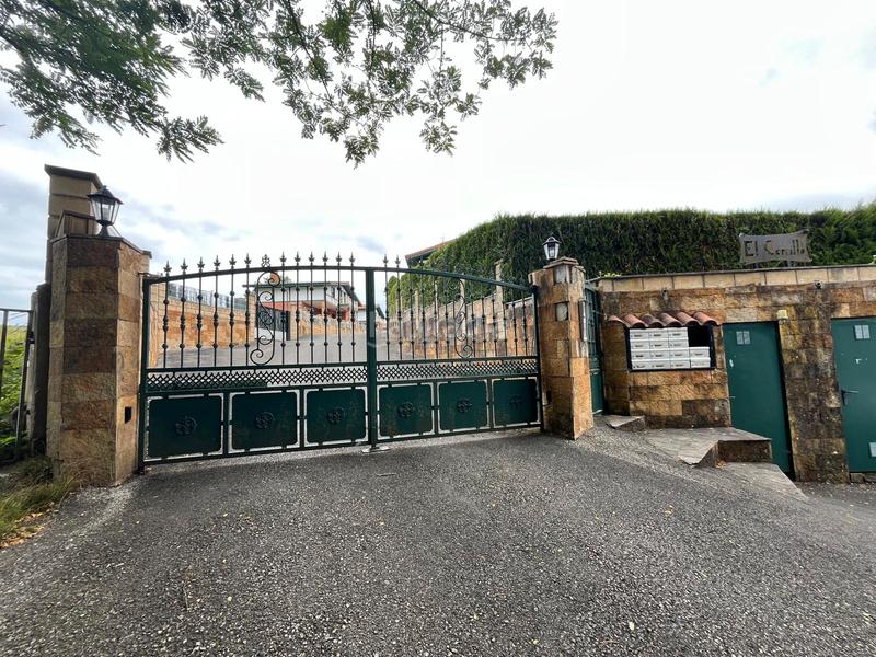 Foto 5ad3d4b0-e81f-497f-91de-67ca4998c3bf. Casa adossada amb calefacció a Samano Castro - Urdiales