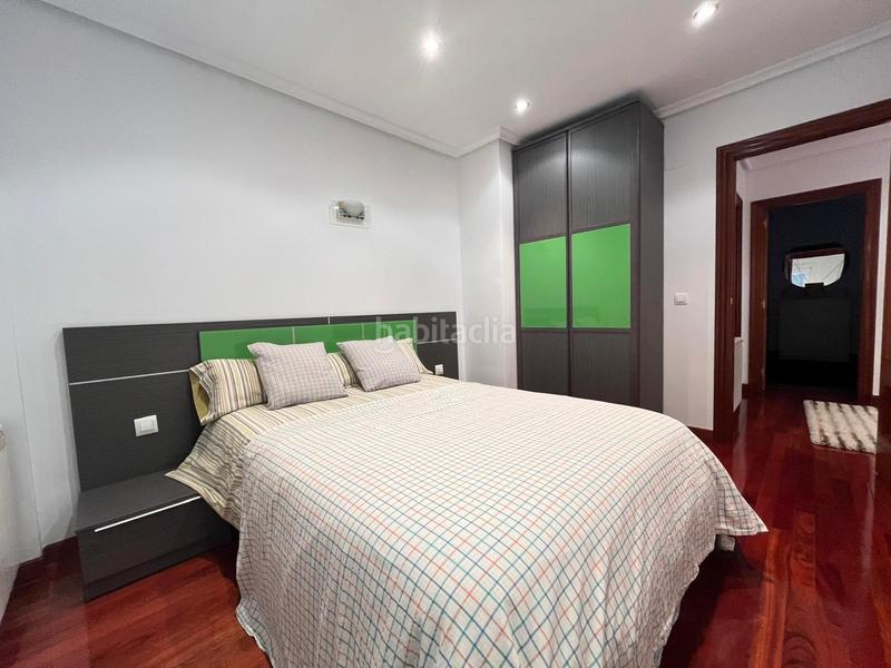 Foto e64e906b-f2c5-499e-b495-6584b4b5caf2. Casa adossada amb calefacció a Samano Castro - Urdiales