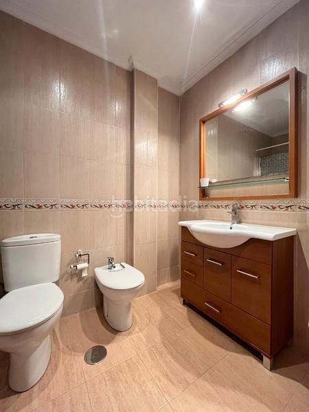 Foto f7851b49-1d1f-4852-8976-bf7097ce927d. Casa adossada amb calefacció a Samano Castro - Urdiales