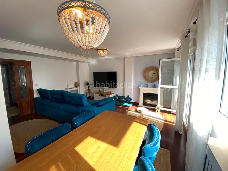 Foto 81082171-ca8e-4b84-91f3-932f262e0605. Chalet in calle del alto de la cruz 33d in Cotolino Castro - Urdiales