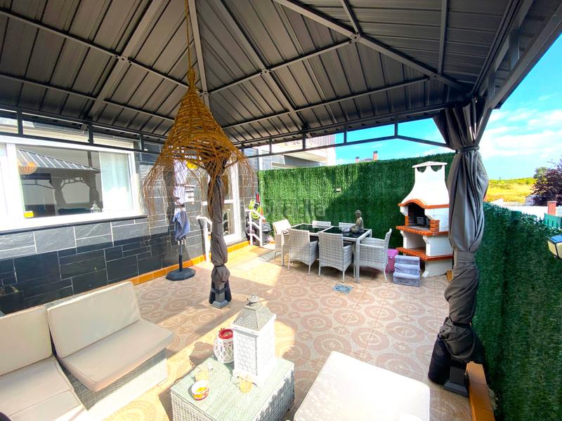 Foto b1d62e60-4bf0-467b-b55e-f7095bf7029c. Chalet in calle del alto de la cruz 33d in Cotolino Castro - Urdiales