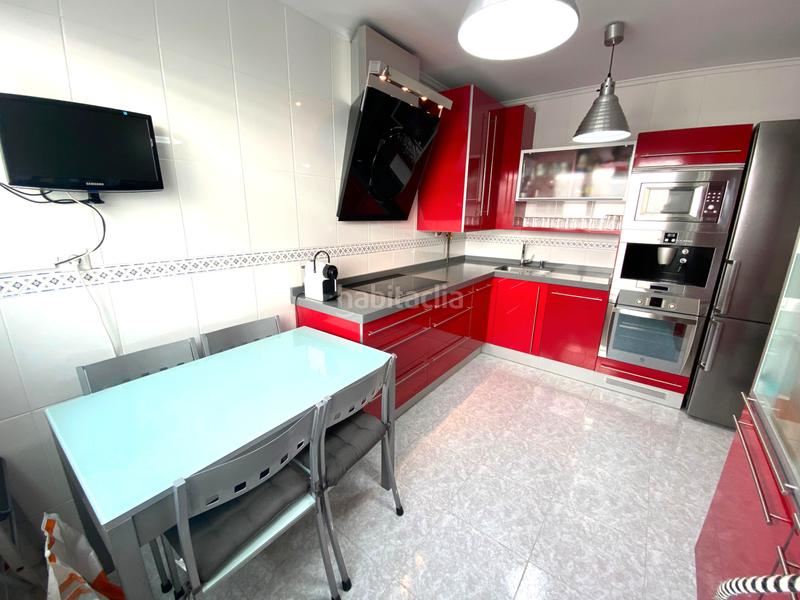 Foto c515786c-3242-456d-9a4b-a0c91d4864e9. Chalet in calle del alto de la cruz 33d in Cotolino Castro - Urdiales