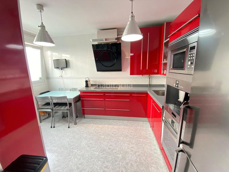 Foto cd376f63-9ece-459d-a880-21ab092ddfc2. Chalet in calle del alto de la cruz 33d in Cotolino Castro - Urdiales