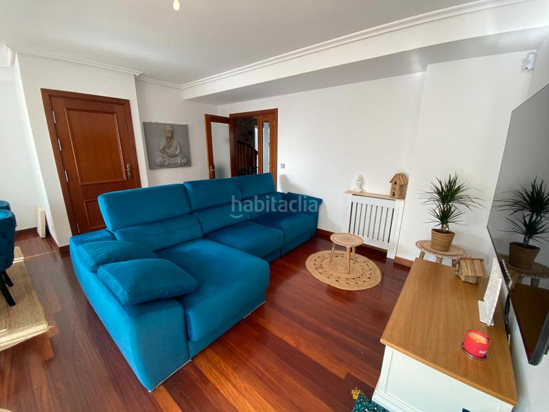 Foto d8ccbcd6-a89b-45d4-920b-eda1b6970998. Chalet in calle del alto de la cruz 33d in Cotolino Castro - Urdiales