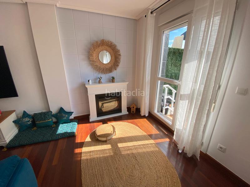 Foto e342673c-06cb-4ed9-9bc4-1c296a1f0167. Chalet in calle del alto de la cruz 33d in Cotolino Castro - Urdiales