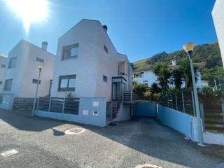 Xalet  Barrio islares 42. Casa / chalet independiente en venta en islares 42, castro-urdia