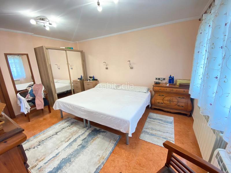 Foto a4d0a7a4-d1de-4ddb-b0a1-0ba707a5185d. Casa amb calefacció a Samano Castro - Urdiales