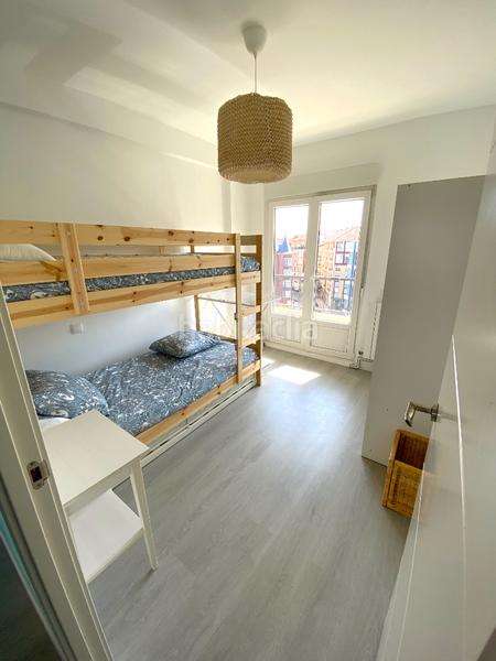 Foto ff158fa5-7d60-4788-9d9c-69c54615420f. Pis a calle ricardo rueda 1 a Centro Castro - Urdiales