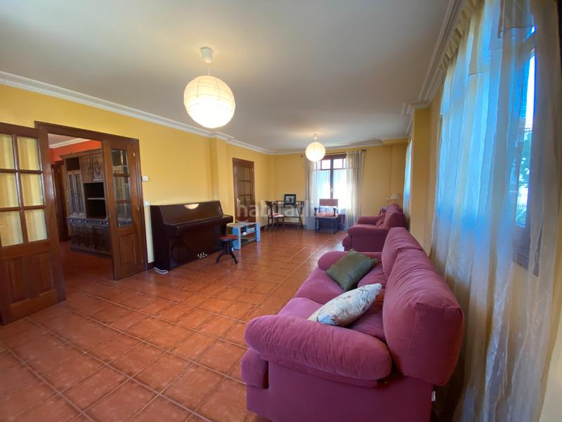 Foto 3f76ac48-cefc-47a1-b85f-da2a61584433. Casa a ca-520 3 a Samano Castro - Urdiales