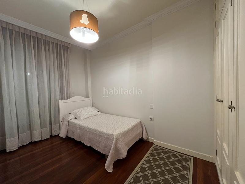 Foto cd6b2da5-7b6b-4bf5-9e59-3127fca43338. Maison jumelée avec parking piscine dans Brazomar Castro - Urdiales