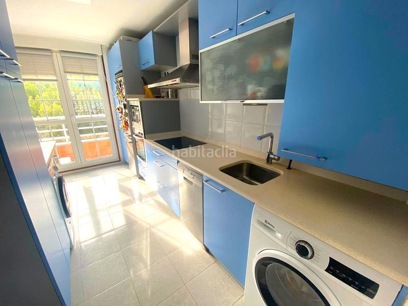 Foto 3a5f8367-1baa-460c-ad74-b802880532d9. Duplex con riscaldamento parcheggio in Cotolino Castro - Urdiales