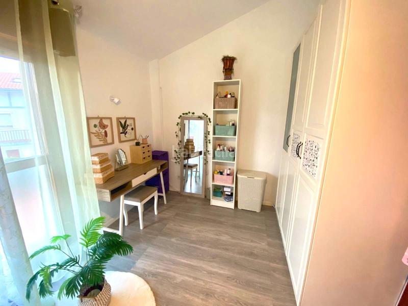 Foto 403d2dd3-7b6e-4677-8651-2da0763e0593. Casa adossada a barrio de santullán 26b a Mioño-Santullán Castro - Urdiales