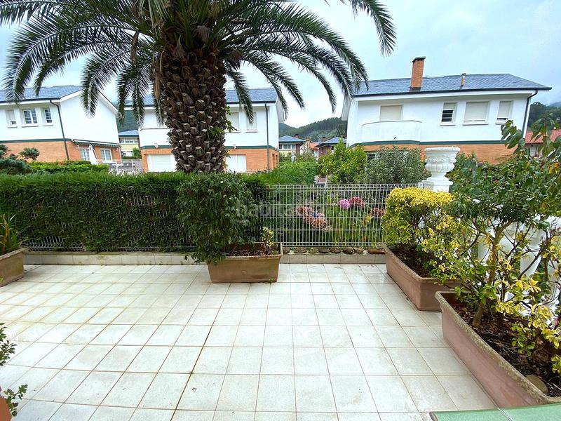 Foto 1d5ec77f-9f8e-46cb-8b81-3fa092b0bab2. Chalet in Samano Castro - Urdiales